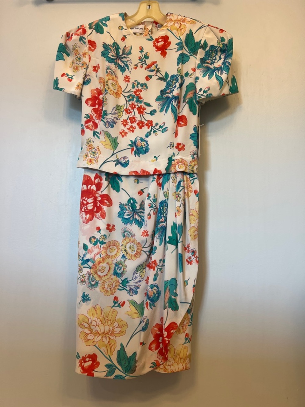 Vintage Albert‎ Nipon 100% Silk Floral Print Dress